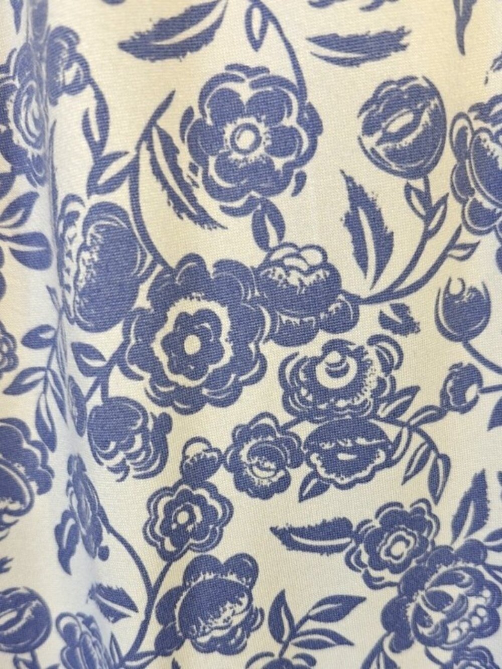 Vera Bradley Size M Pajama Set Blue & White Floral Short Sleeves Pants Pockets - Picture 2 of 8